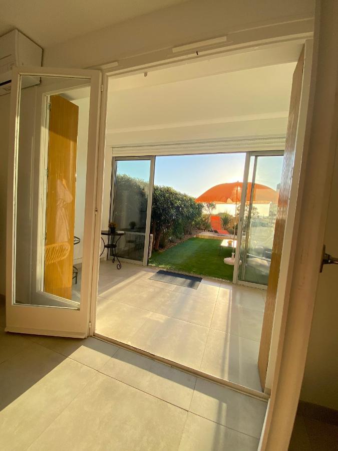 Somptueux Appartement Renove En Bord De Mer Six-Fours-les-Plages Eksteriør billede