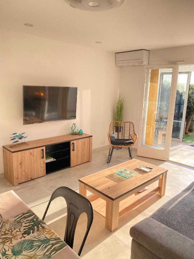 Somptueux Appartement Renove En Bord De Mer Six-Fours-les-Plages Eksteriør billede